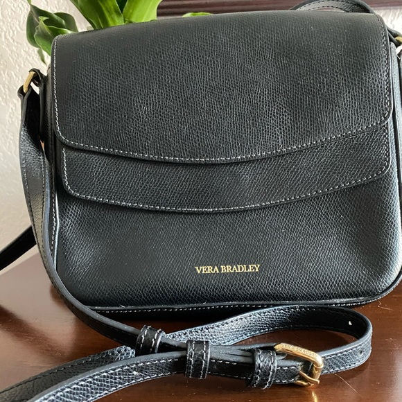 Vera Bradley Handbags - Vera Bradley leather purse